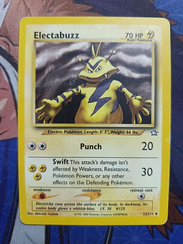 Pokemon Trading Card Game - Electabuzz #33 Pokemon Neo Genesis - Vintage