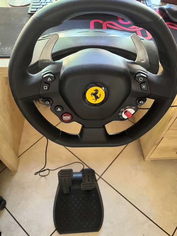 Thrustmaster T80 Ferrari 488 GTB for PS & PC