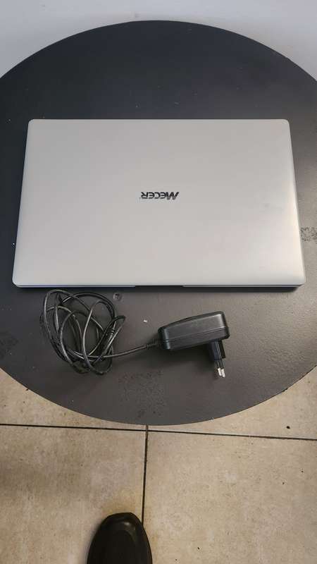 Mecer z140c notebook - dual core n3350, 4gb ram, 60gb hdd - Windows 10
