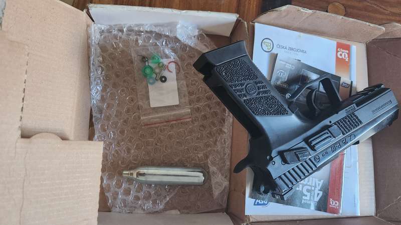 ASG CZ 75 P07 Duty Non-Blowback, CO2 Gas Gun ,4.5mm BB  CO2 -BB Gas Gun