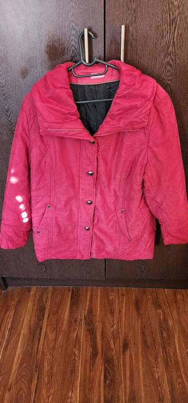 Ehpad - European Female Winter Parka jacket (large)