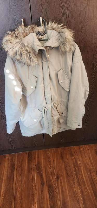 H & M - European Female Winter Parka fur jacket (large) - removeable cap