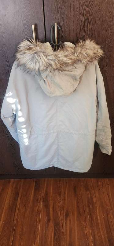 H & M - European Female Winter Parka fur jacket (large) - removeable cap
