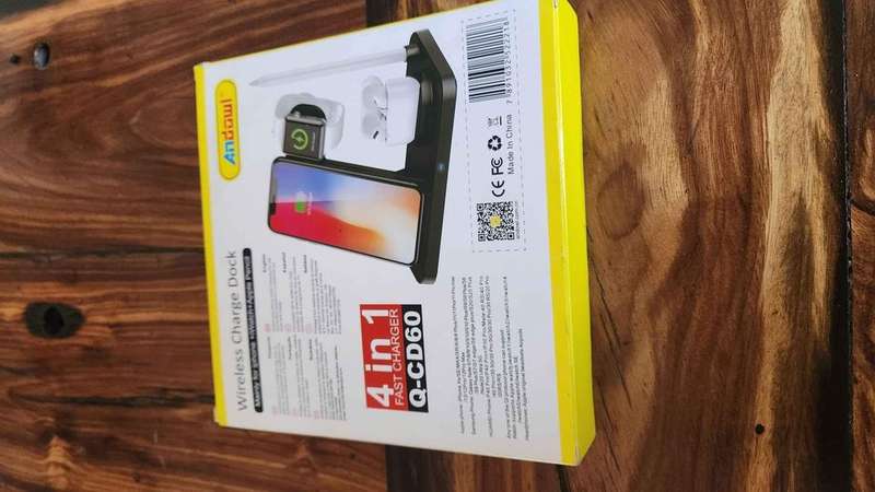 4-in-1 Multi-Function Wireless Fast Charger Station- Andowl Q-CD60