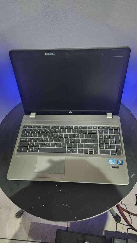 HP PROBOOK 4530s- (15.6") CORE i3-2350m, 4GB DDR3 RAM, 750GB HDD- NEW BATTERY