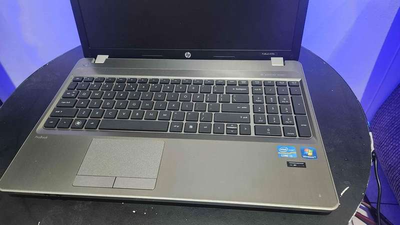 HP PROBOOK 4530s- (15.6") CORE i3-2350m, 4GB DDR3 RAM, 750GB HDD- NEW BATTERY