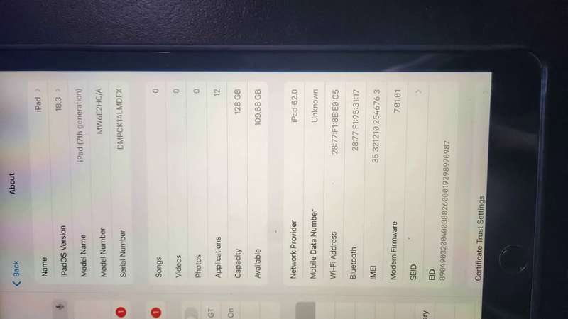 Apple Ipad A2196 - (10.2") 7th gen 128gb cellular with wifi + accessories