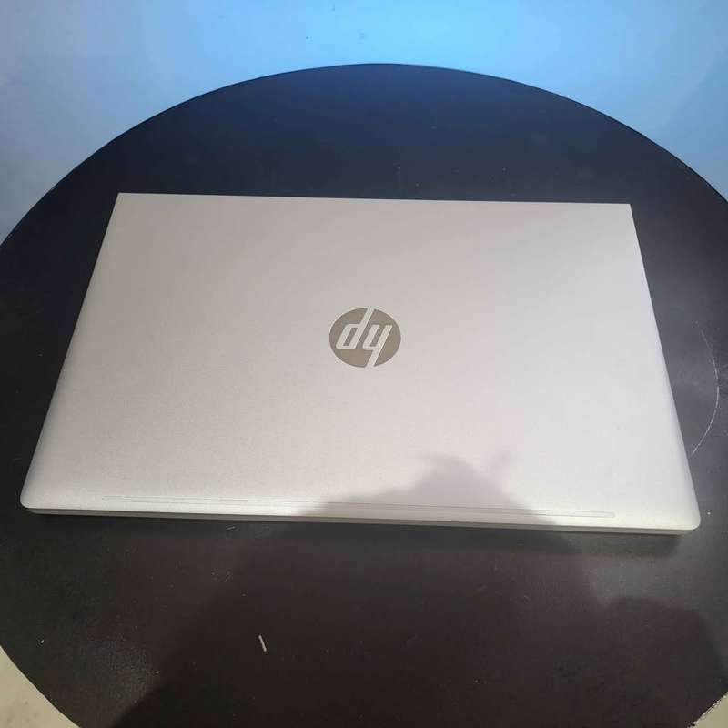 HP ProBook 450 g8 (15.6")  i5-11th gen, 16gb ddr4 ram, 256gb nvme ssd