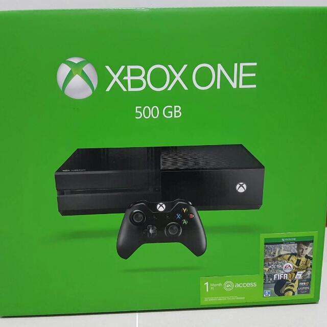 Xbox one 500GB with FIFA 17  1X Controller & Accessories- Black