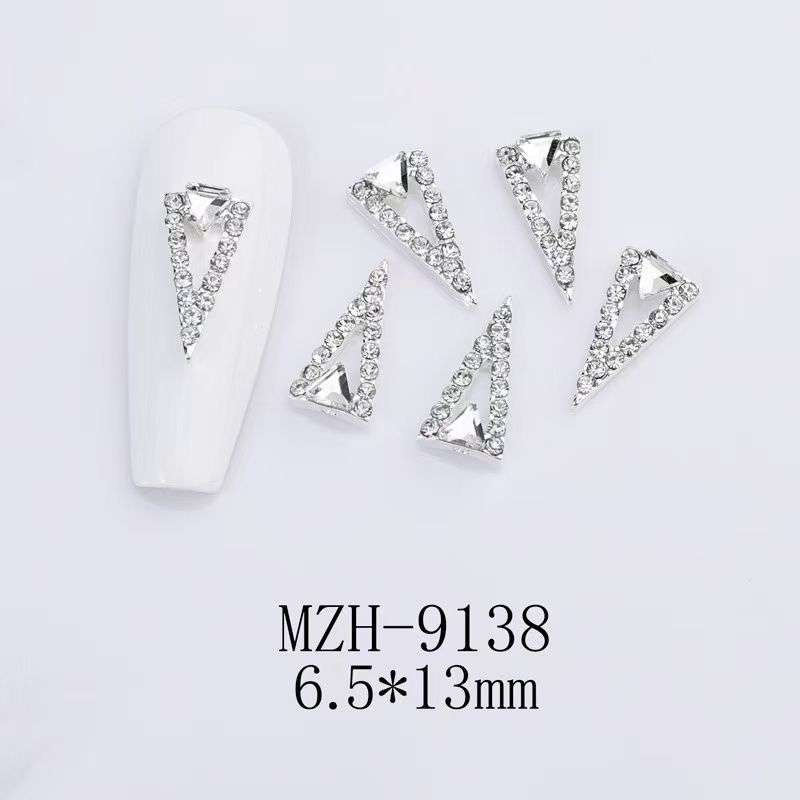 Pearl Triangle Diamonds Rhinestone 5pcs-  MZH-9138