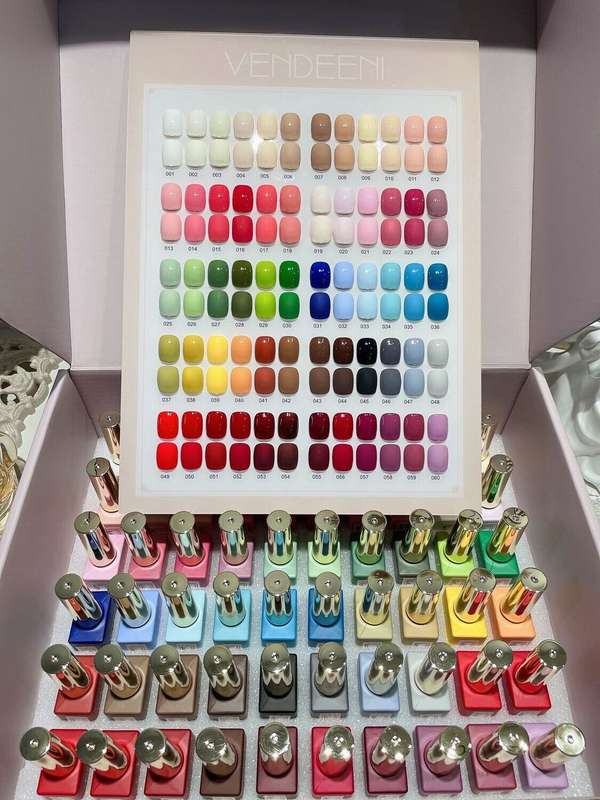Vendeeni 60pcs Color Set + Free Color Chart