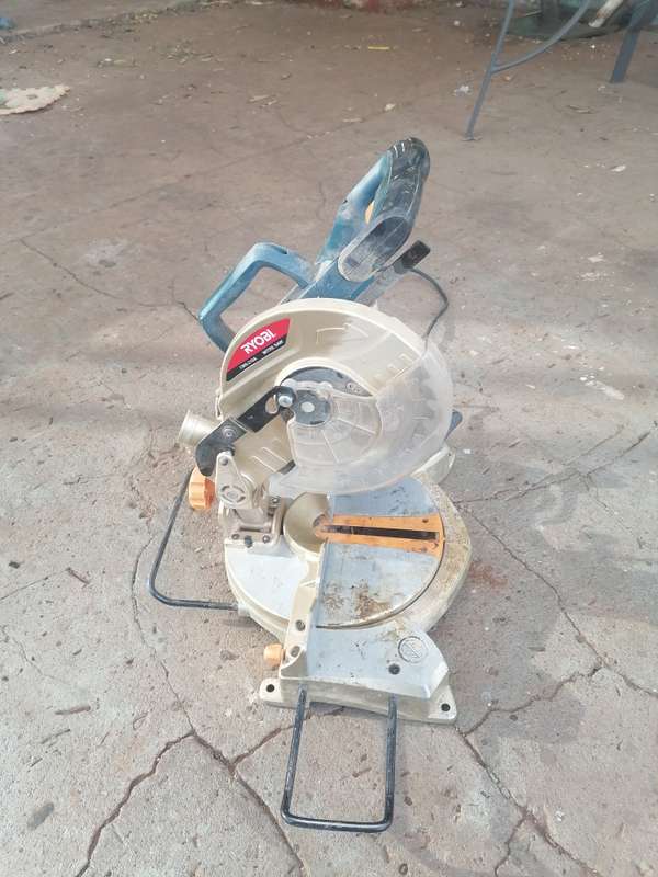 Ryobi 1200 watt Mitre Saw