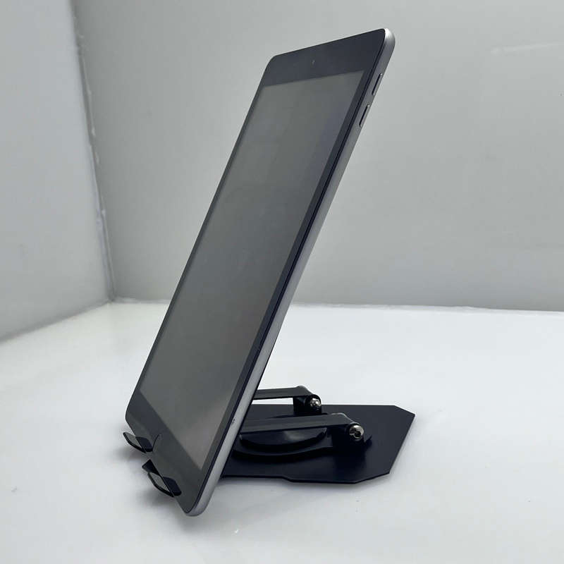 Apple ipad 9.7" 5TH Gen