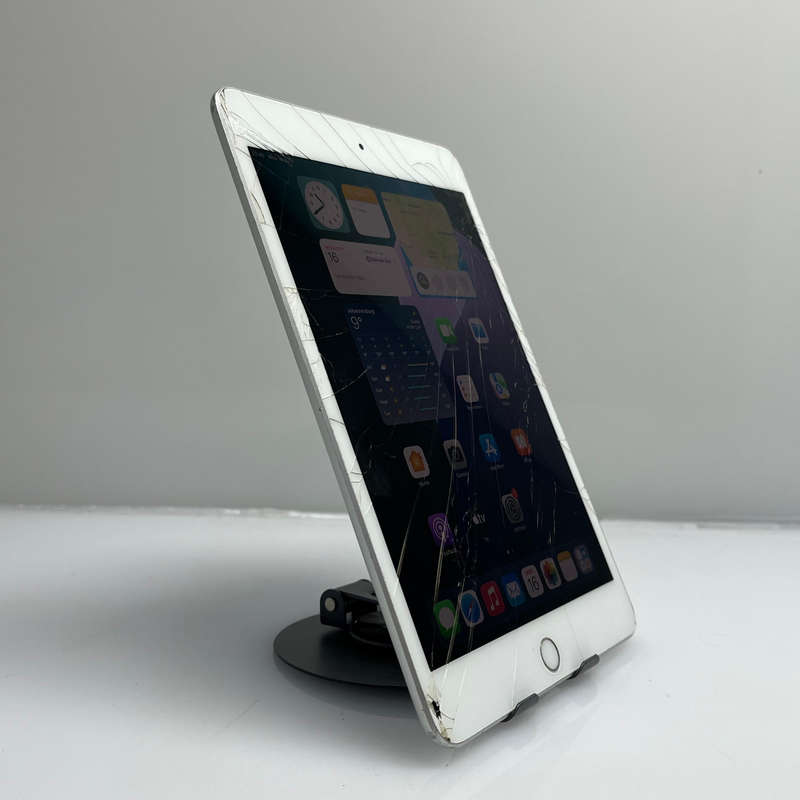 iPad Mini 5th Gen 64GB Silver