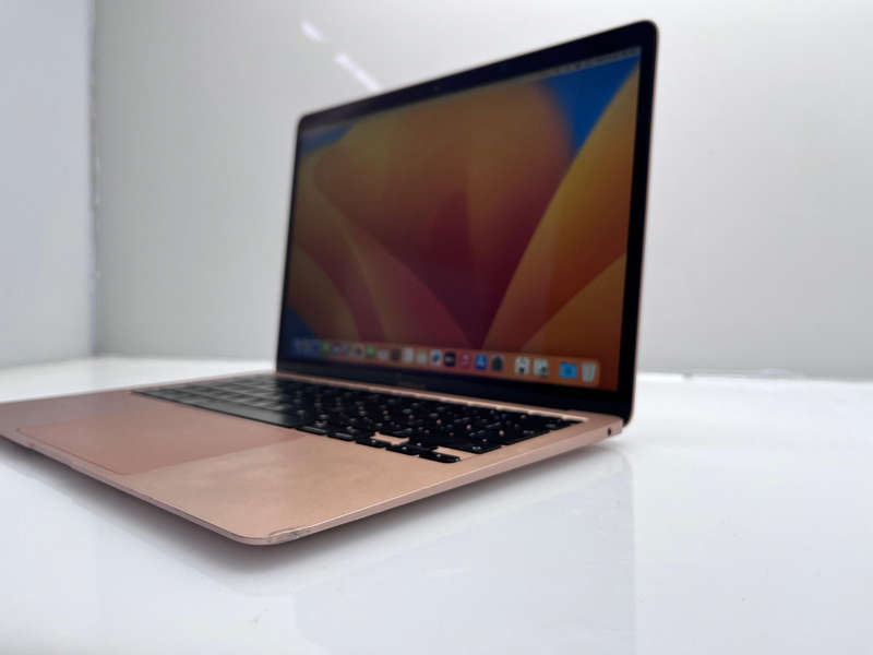 MacBook Air M1  13-inch (2020)