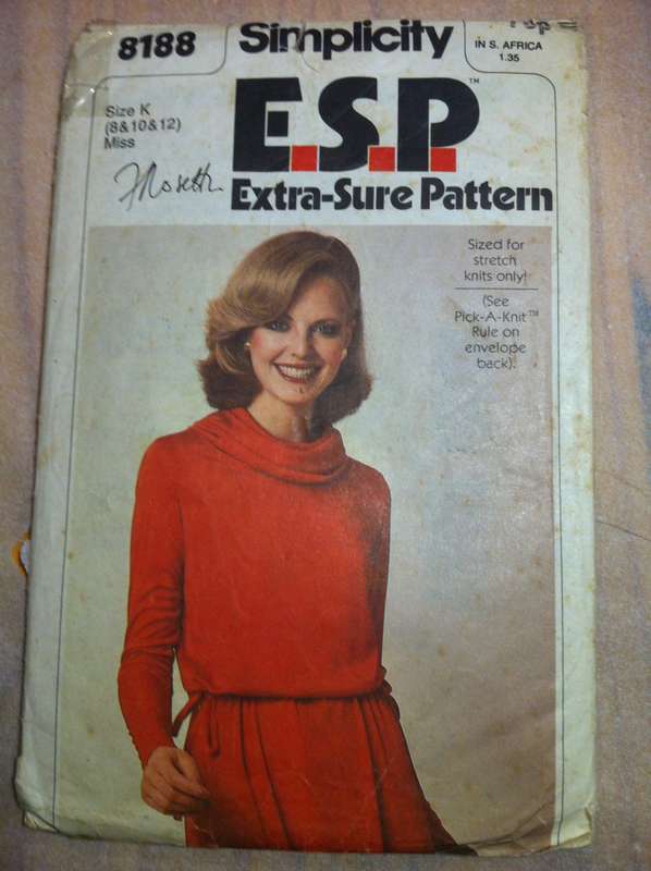 Simplicity 8188 Pullover Dress for Stretch Knits. Size 8,10,12. Complete