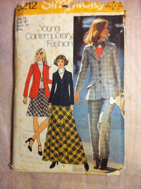 Simplicity 5212 Blazer, Bias Skirt and Pants. Size 14. Only Skirt & Pants Complete.