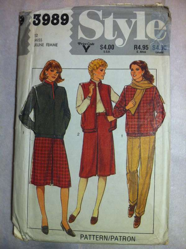 Style 3989 Jacket, Skirt, Trousers & Scarf. Size 12. Complete Uncut F/F