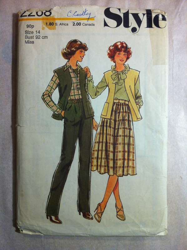 Style 2268 Waistcoat, Skirt & Trousers. Size 14. Complete Uncut F/F