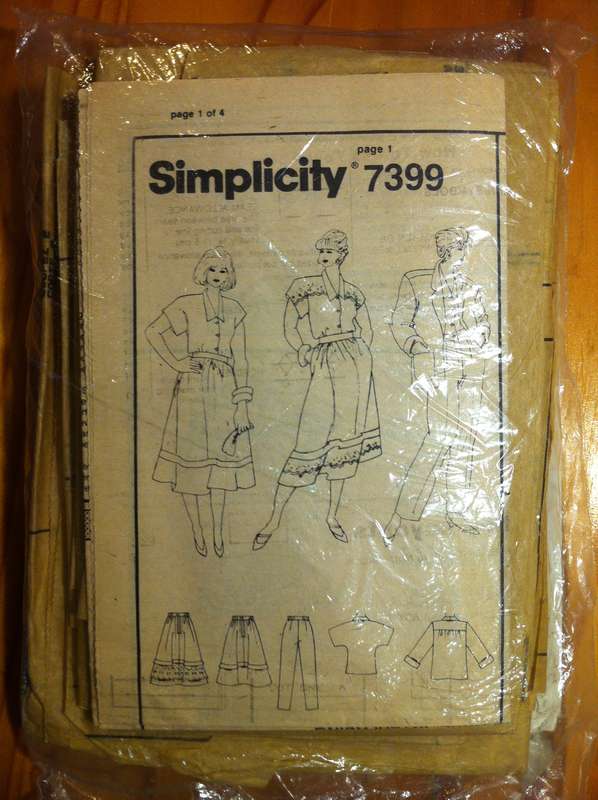 Simplicity 7399 Blouse, Pants, Skirt & Unlined Jacket. Size 20,5. Complete