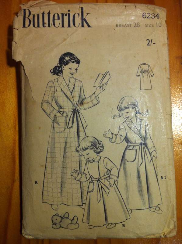 Butterick 6234 Girls Robe. Chest 69cm. Unprinted Pattern with Worn Pieces. Complete