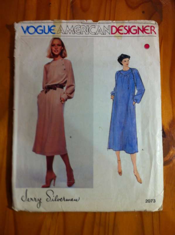Vogue 2073 Loose Fitting Pullover Dress. Size 10. Complete