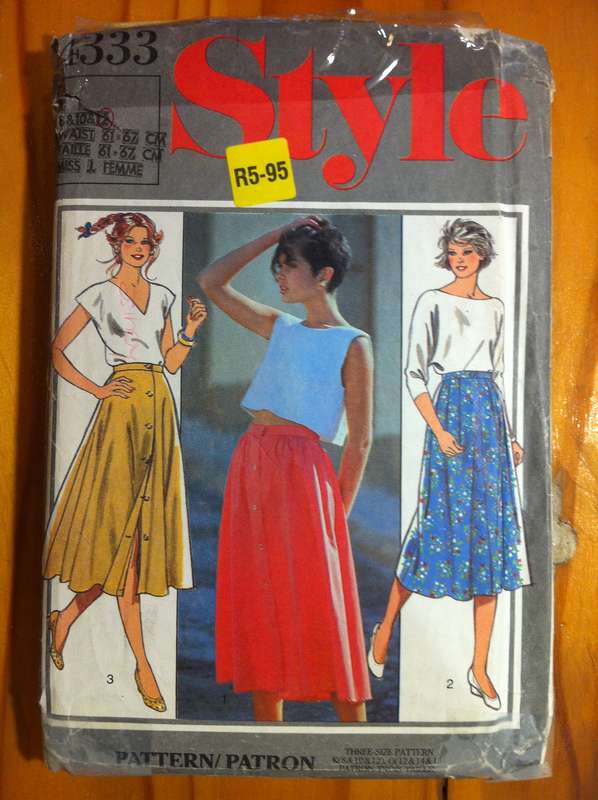 Style 4333 Set of Skirts. Size 8,10,12. Cut on 12. Missing H/Front Facing