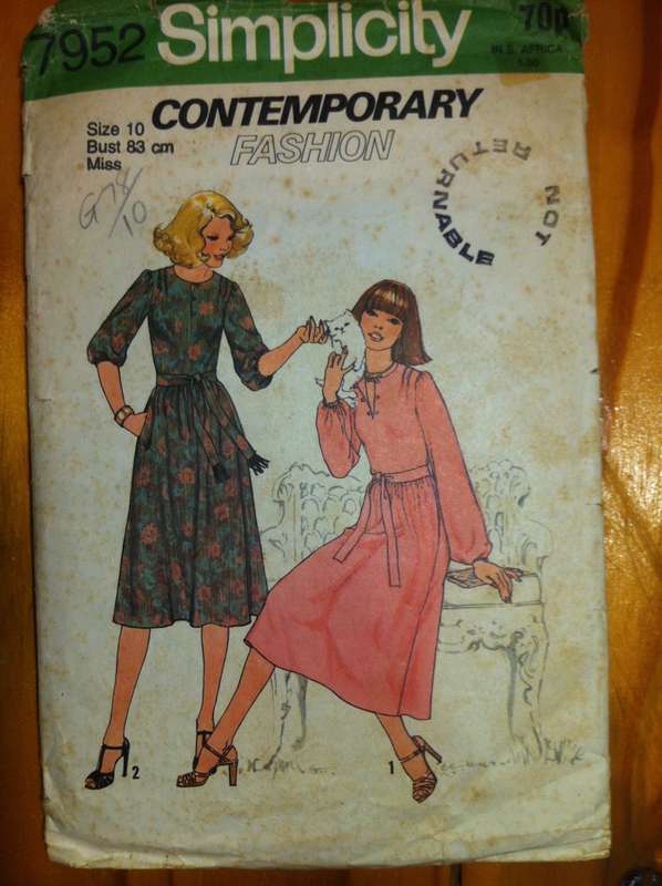 Simplicity 7952 Dress with Gathered Skirt. Size 10. Complete