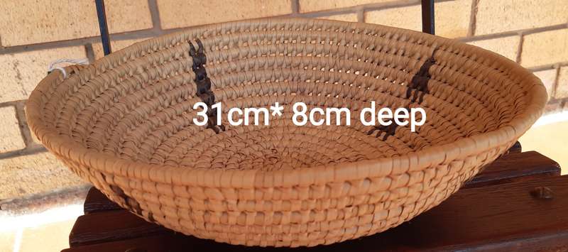 (Set of 3 )   Woven Bowl, large Woven Basket, Woven Tray