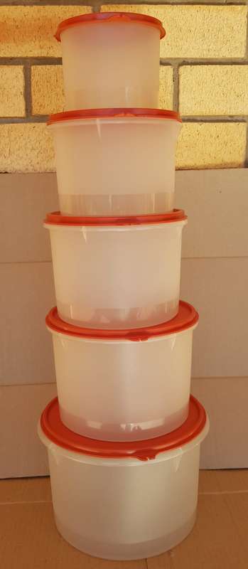 Tupperware 5-pce Stacking Canister Set with Lids