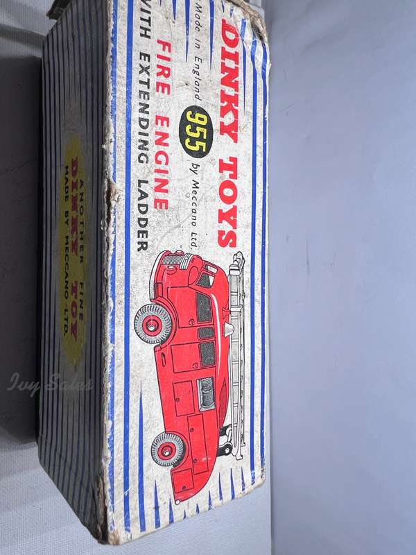 Dinky SuperToys #955 Commer Fire Engine with Original Box