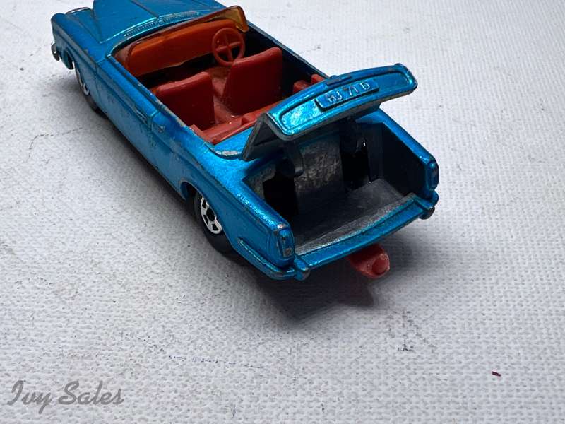 Matchbox #69 Rolls Royce Silver Shadow Convertible