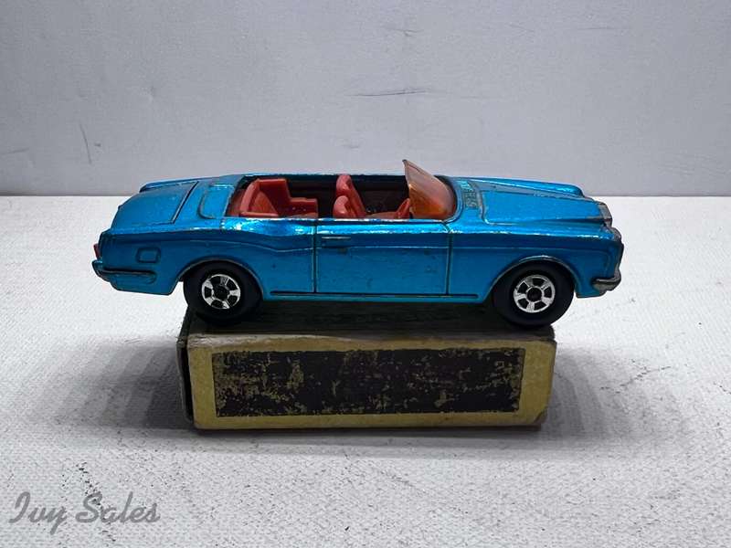 Matchbox #69 Rolls Royce Silver Shadow Convertible