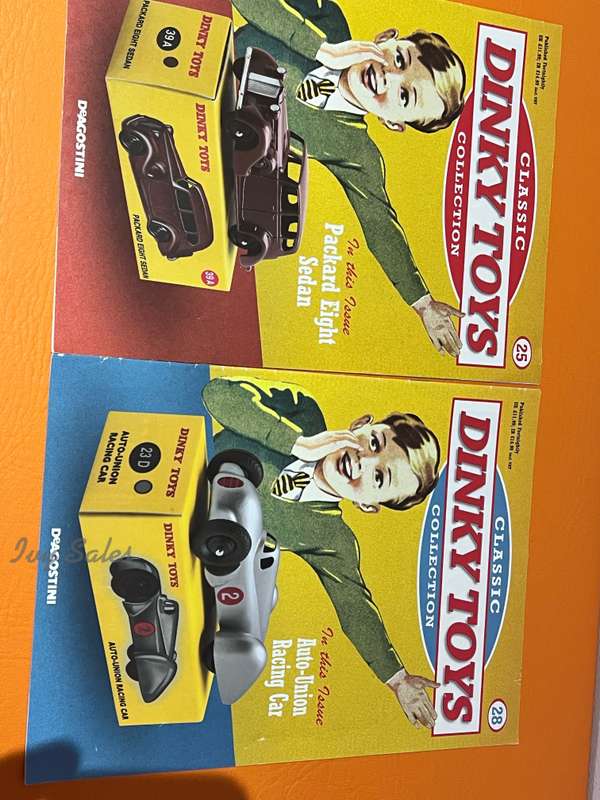 ATLAS DINKY SET OF ITEMS