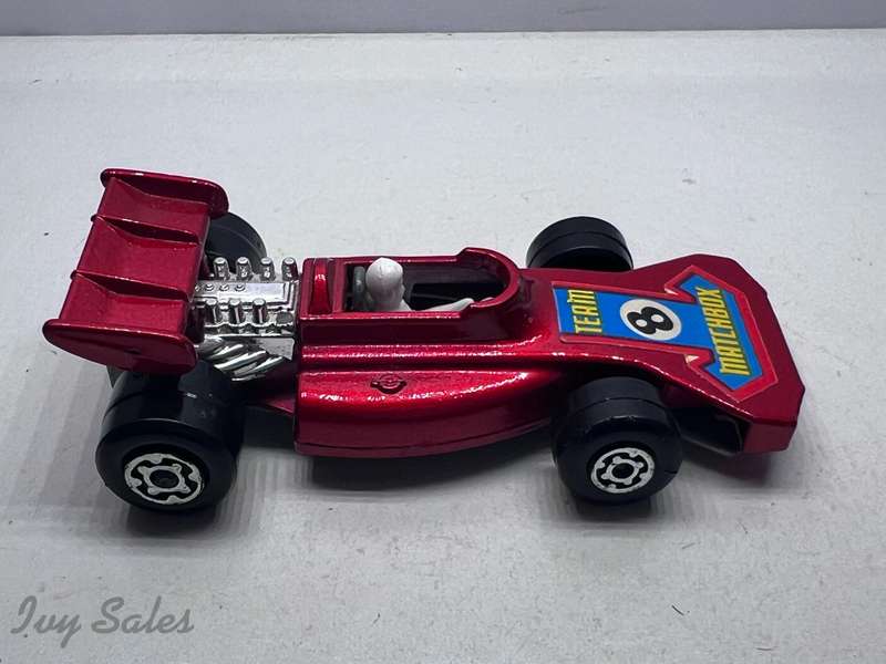 MATCHBOX SUPERFAST #24 Team Matchbox