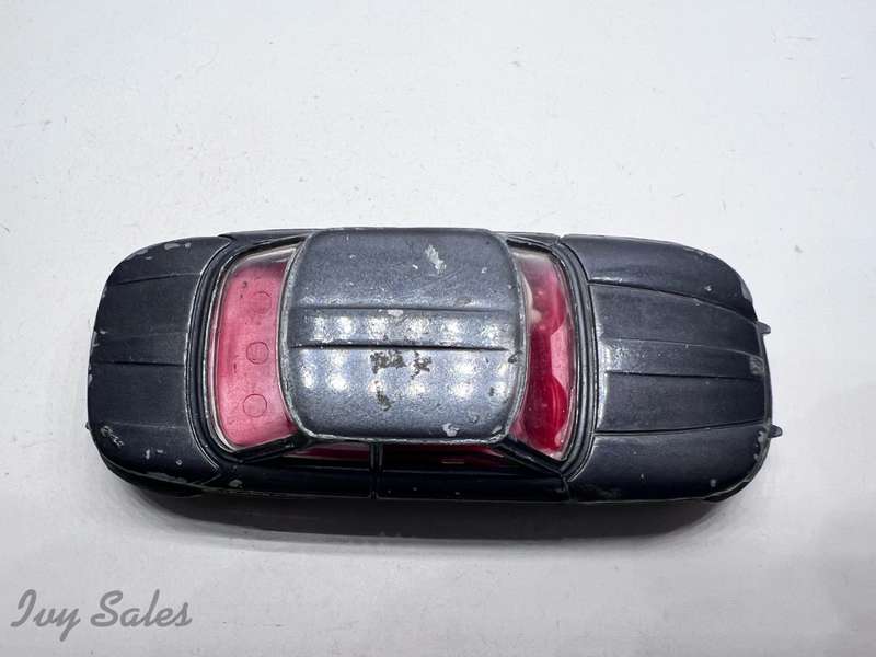 FRENCH Dinky Toys #524 - Panhard 24
