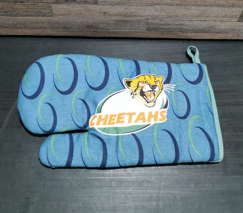 Vintage Cheetahs Braai/Kitchen Accessories Set
