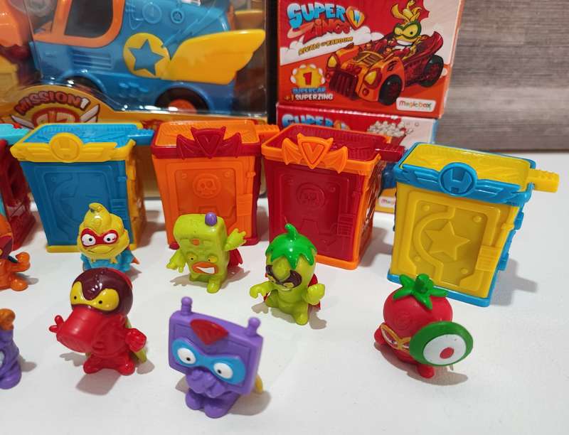 Super Zings Set