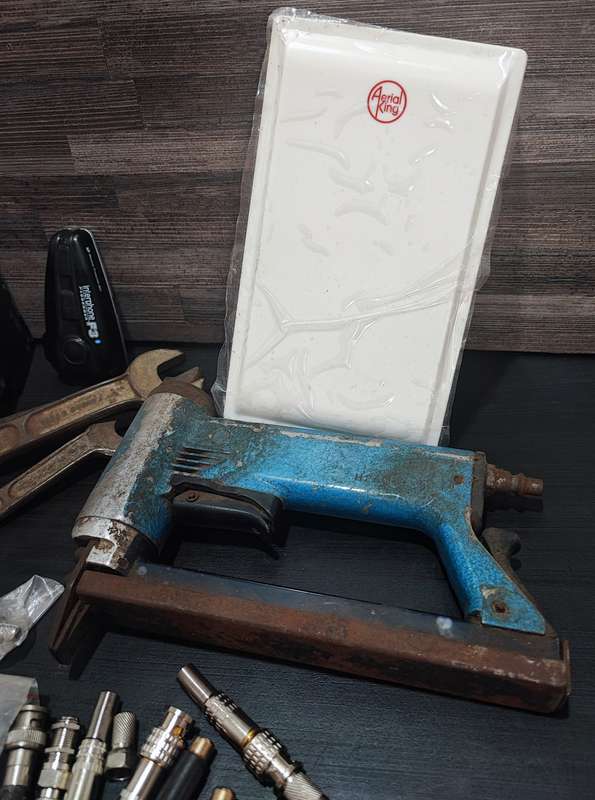 Tool/Mixed Goods lot(One bid for all)