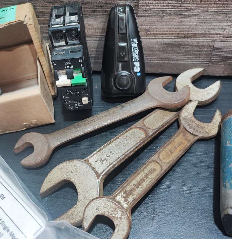 Tool/Mixed Goods lot(One bid for all)