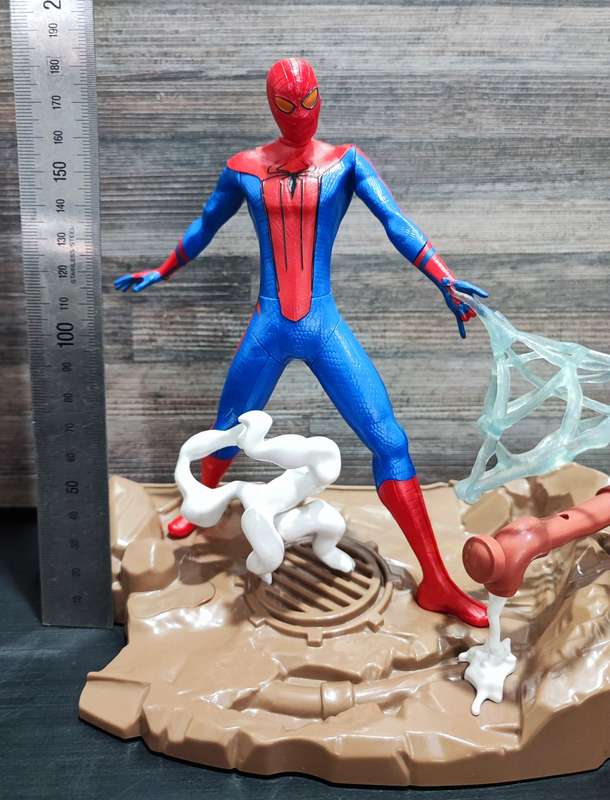 2011 Spider Man Figure