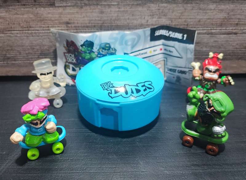 2004 Tech Deck Dudes Mini Figures
