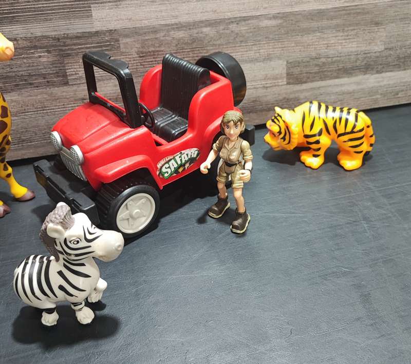 Safari Toys Combo