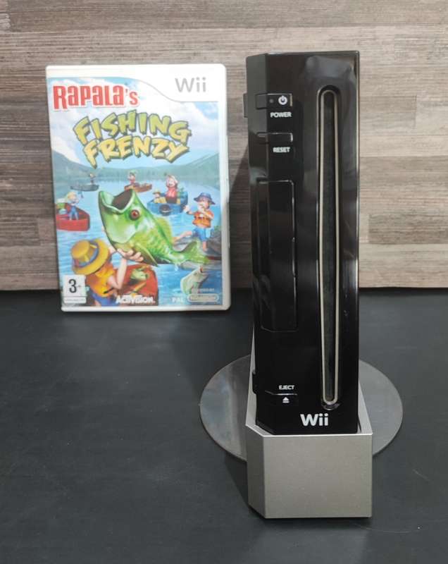Nintendo Wii Bundle(Black) Free Shipping