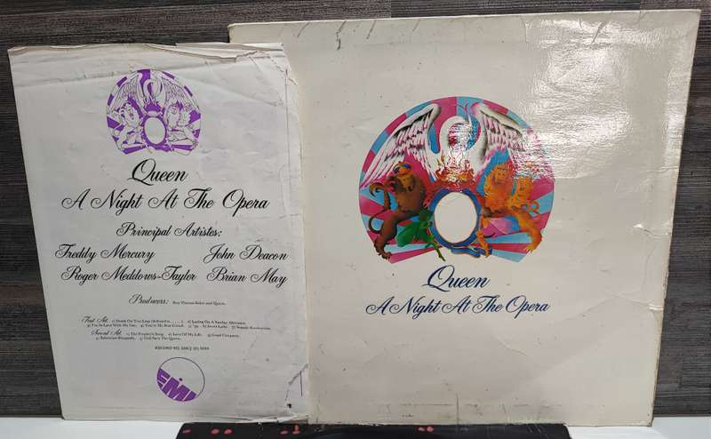 Vintage LP Record - Queen A night at the Opera