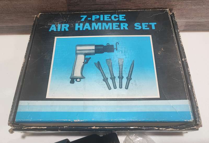Seven piece air hammer set