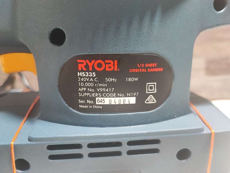 Ryobi Sander 180w