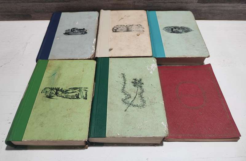 Vintage Readers Digest Bedside Library