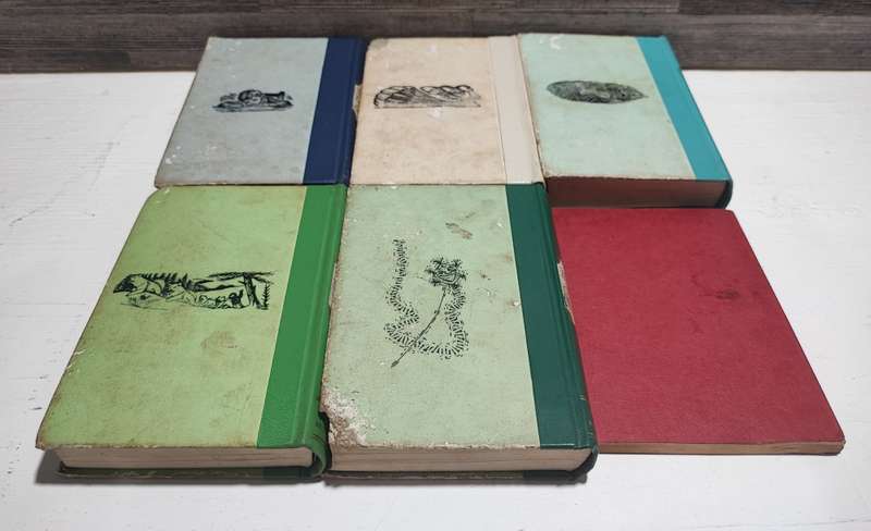 Vintage Readers Digest Bedside Library