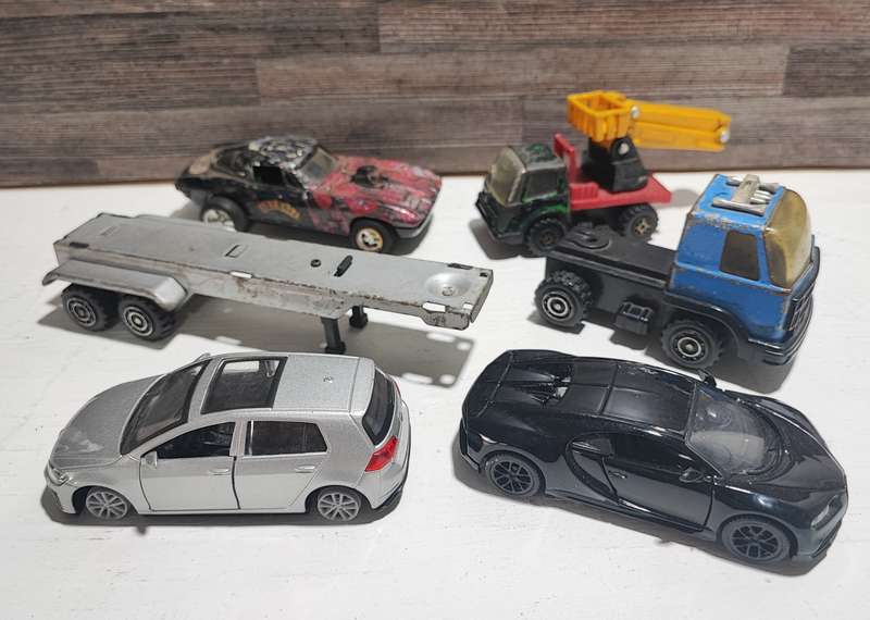 Mixed Die Cast Combo(Please study images)